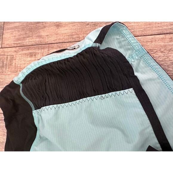 Lululemon Women's 6 Run Bright At Night Short Active Running Shorts Size 10 - Picture 3 of 8